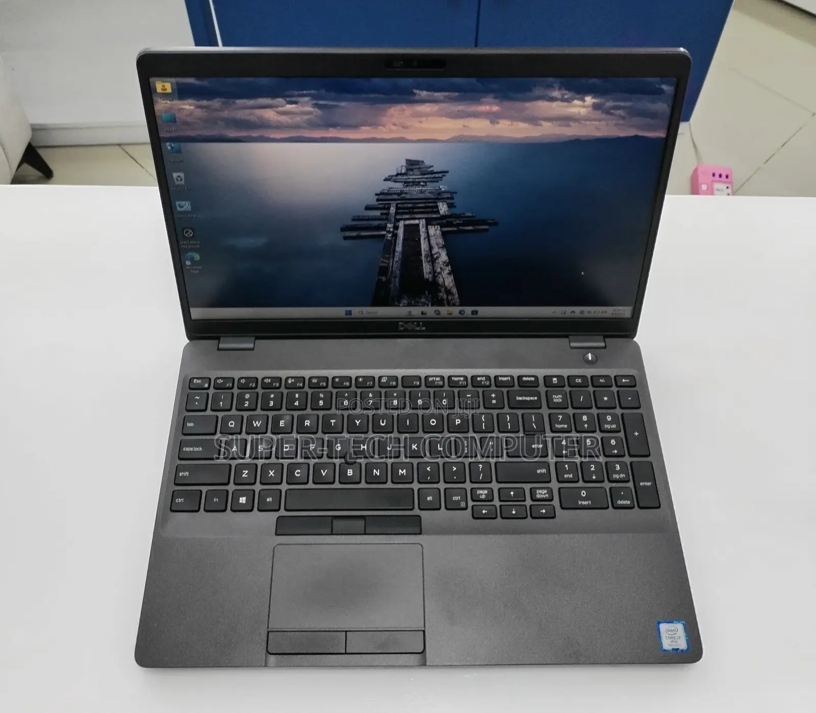 New Laptop Dell Precision 15 3541 16GB Intel Core i7 SSD 512GB