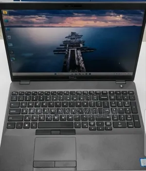 New Laptop Dell Precision 3541 16GB Intel Core i7 SSD 512GB