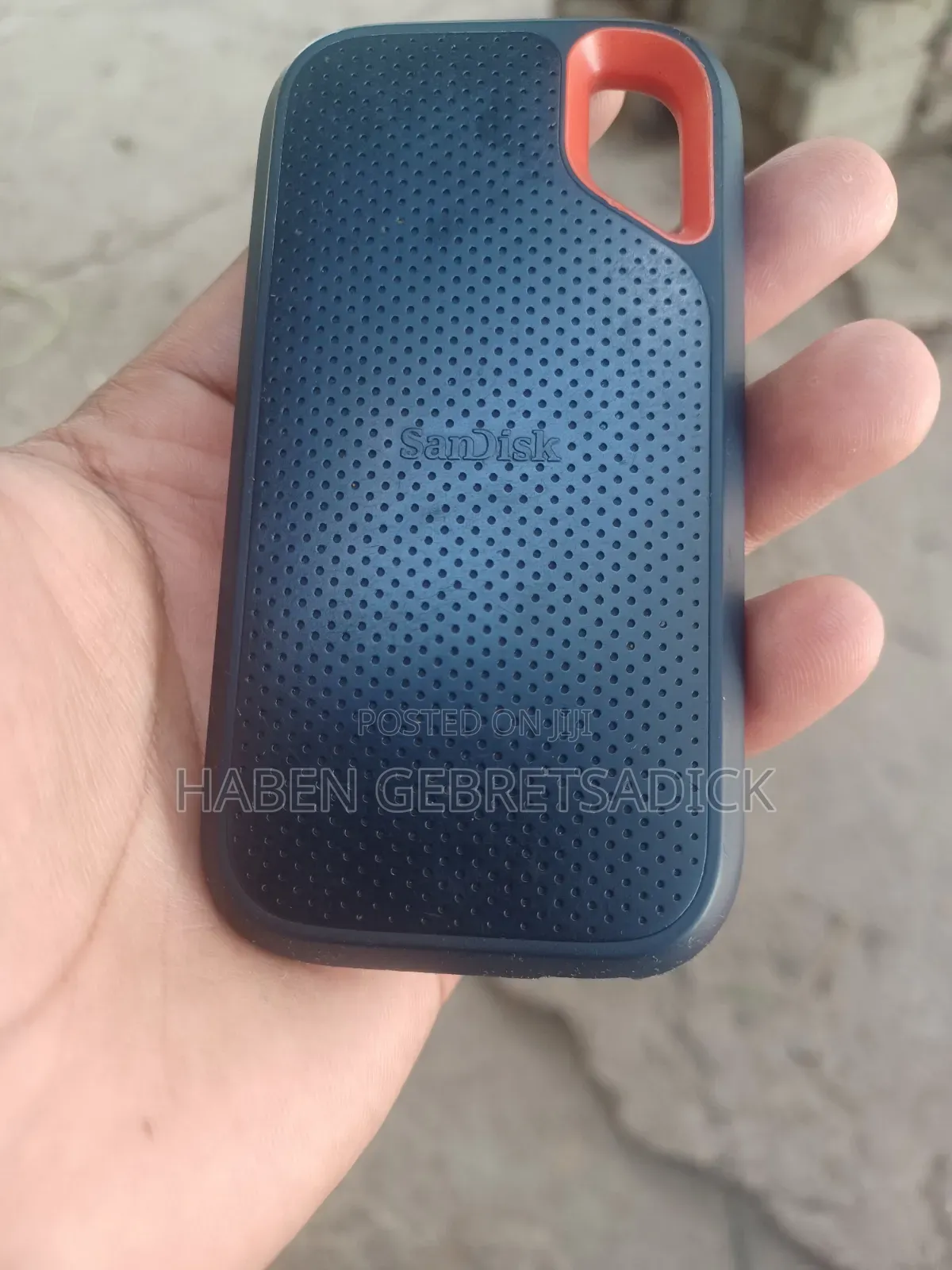 Sandisk 2tb Portable SSD Harddrive