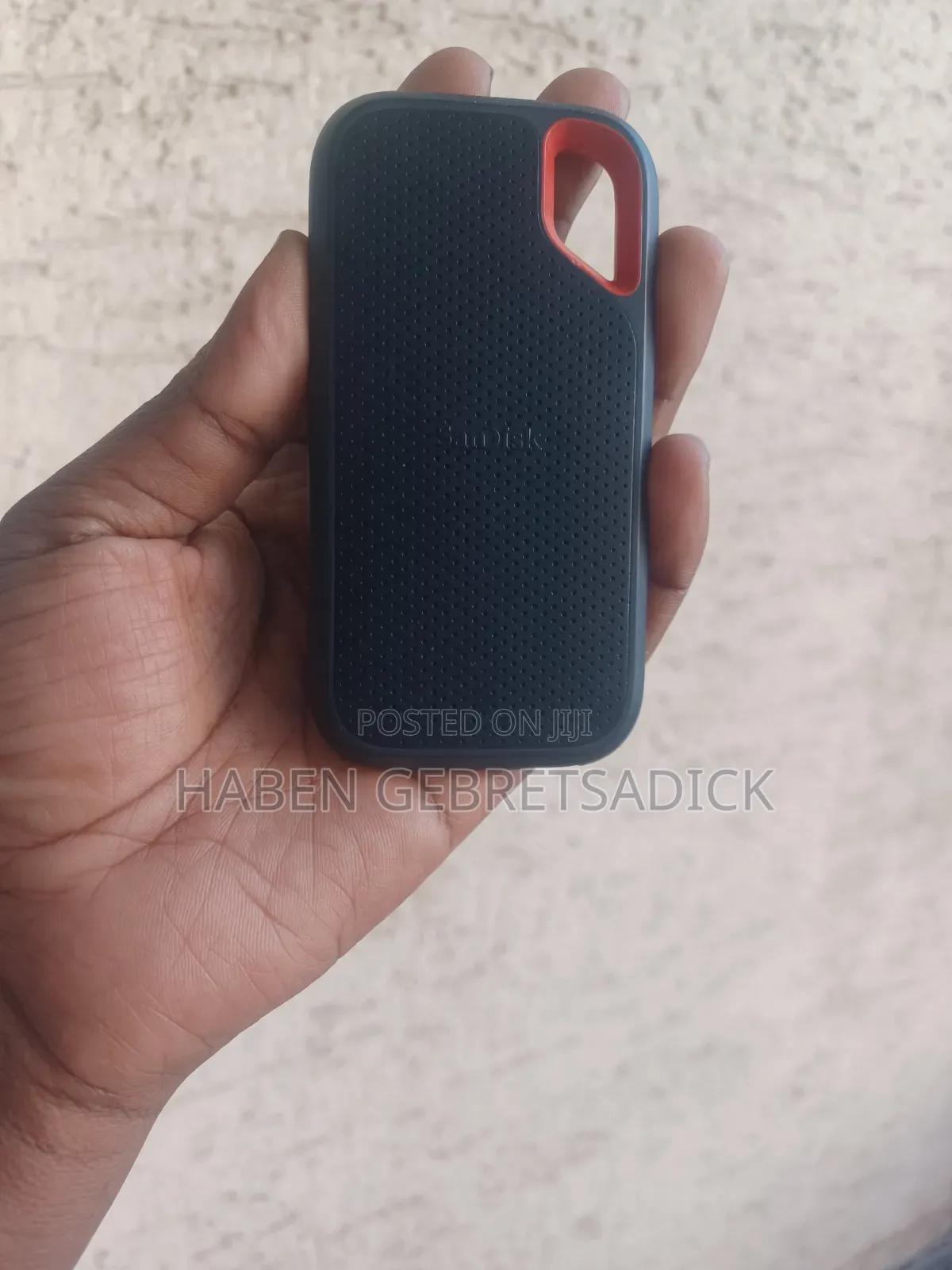 Sandisk 2tb Portable SSD Harddrive