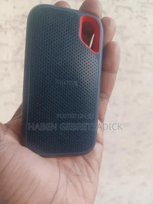 Sandisk 2tb Portable SSD Harddrive