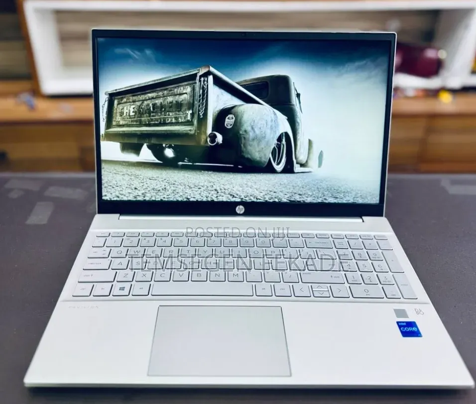 New Laptop HP Pavilion 15 16GB Intel Core i5 SSD 512GB