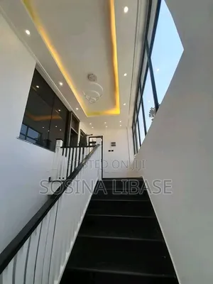 8bdrm House in Ayat, Bole for sale