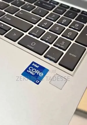 New Laptop HP EliteBook 830 G8 16GB Intel Core i7 SSD 512GB