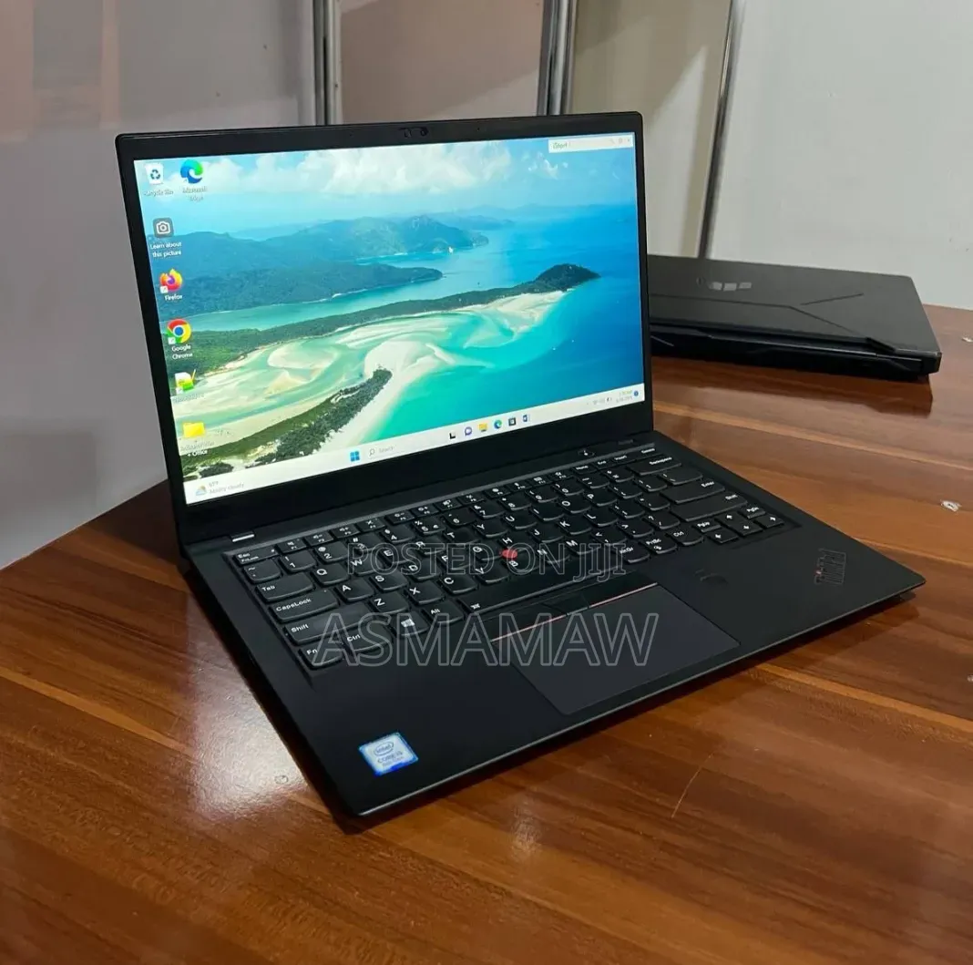 New Laptop Lenovo Legion 5 8GB Intel Core i5 SSD 256GB