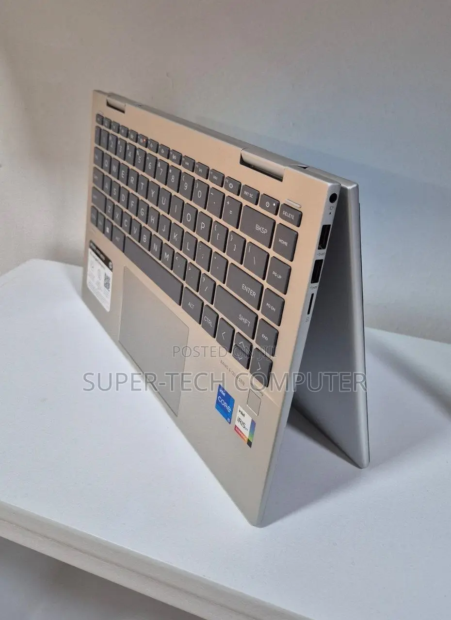 New Laptop HP Envy X360 8GB Intel Core i5 SSD 512GB