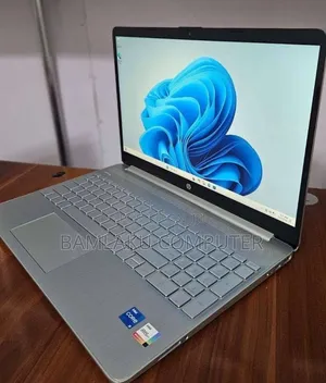New Laptop HP Stream Notebook 8GB Intel Core i5 SSD 256GB