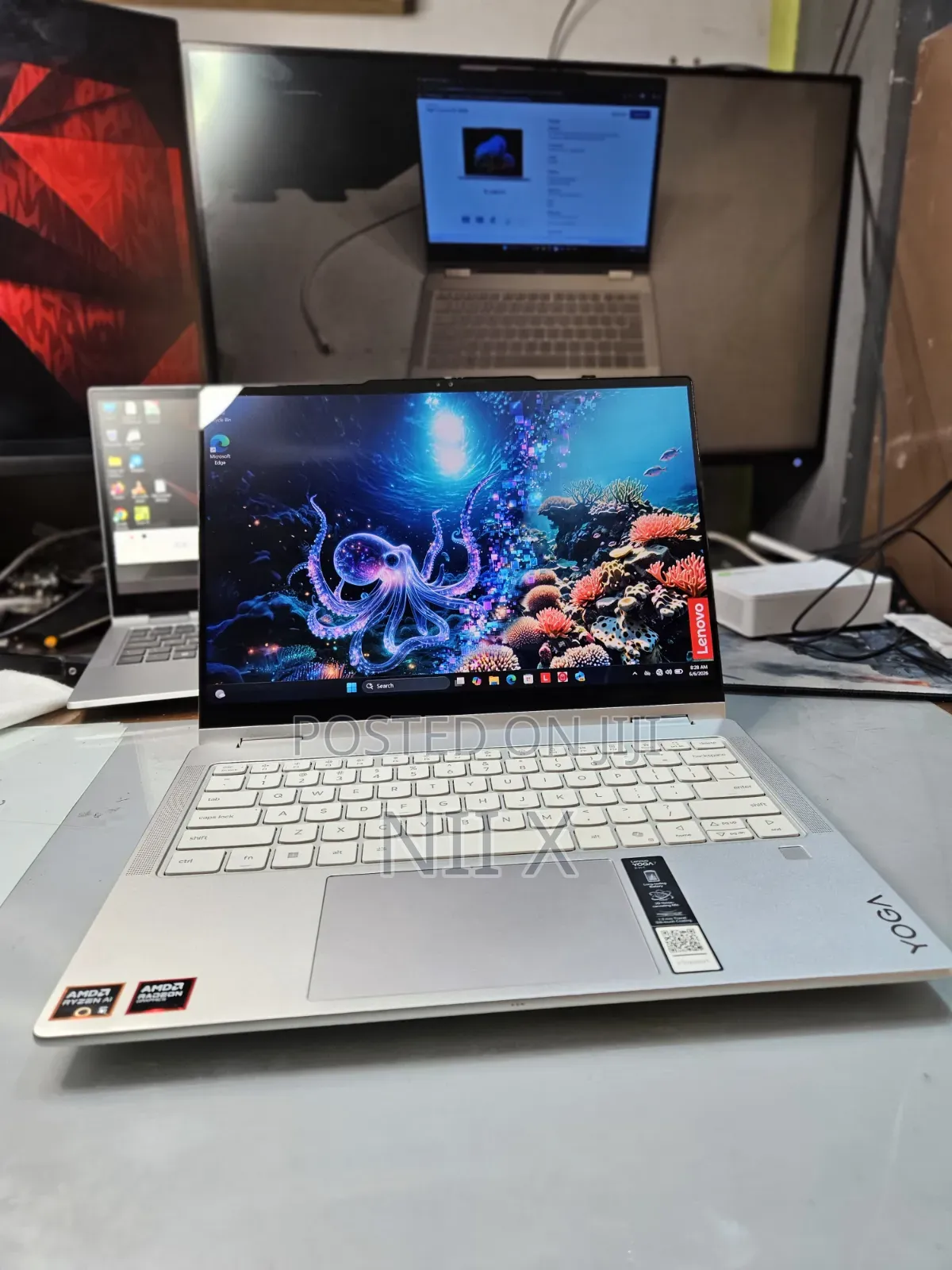 New Laptop Lenovo Yoga 7i 16GB AMD Ryzen SSD 512GB
