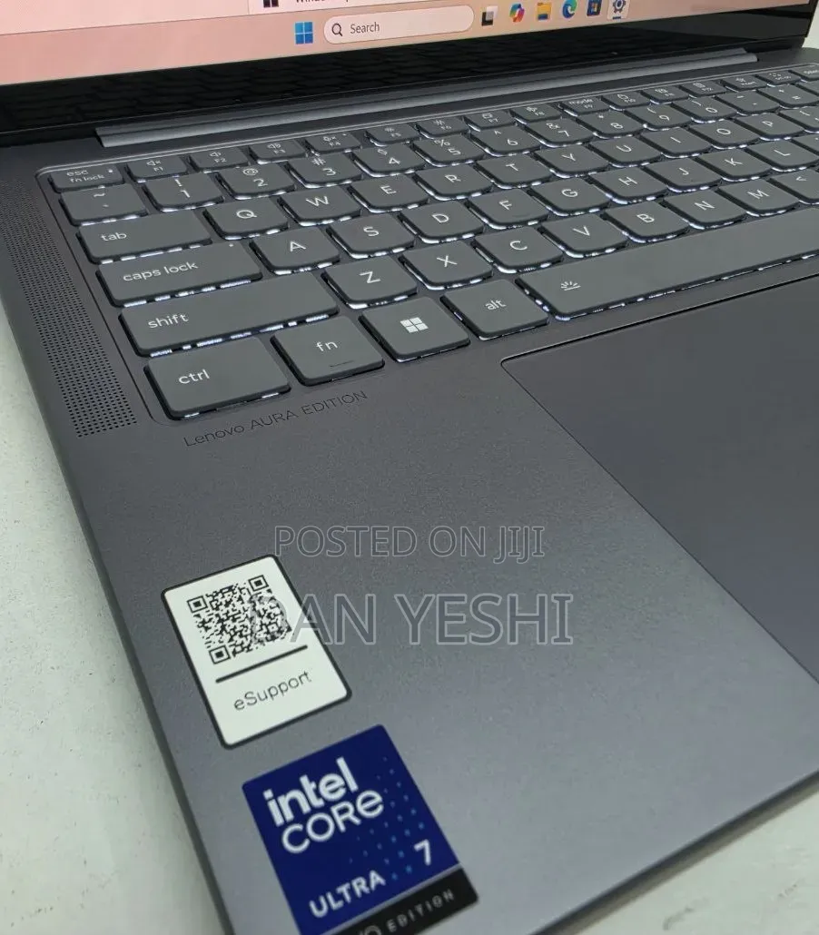 New Laptop Lenovo 32GB Intel Core Ultra 7 SSD 1T