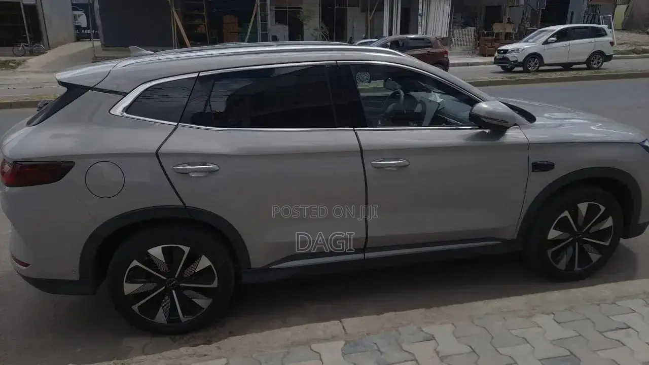 New BYD Song Plus 2025 Gray
