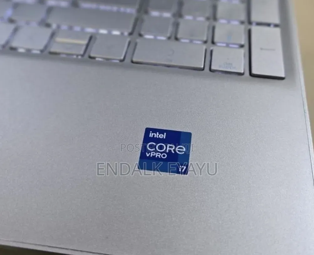 New Laptop HP 16GB Intel Core i7 SSD 512GB