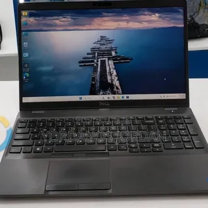 New Laptop Dell Precision 15 3541 16GB Intel Core i7 SSD 512GB