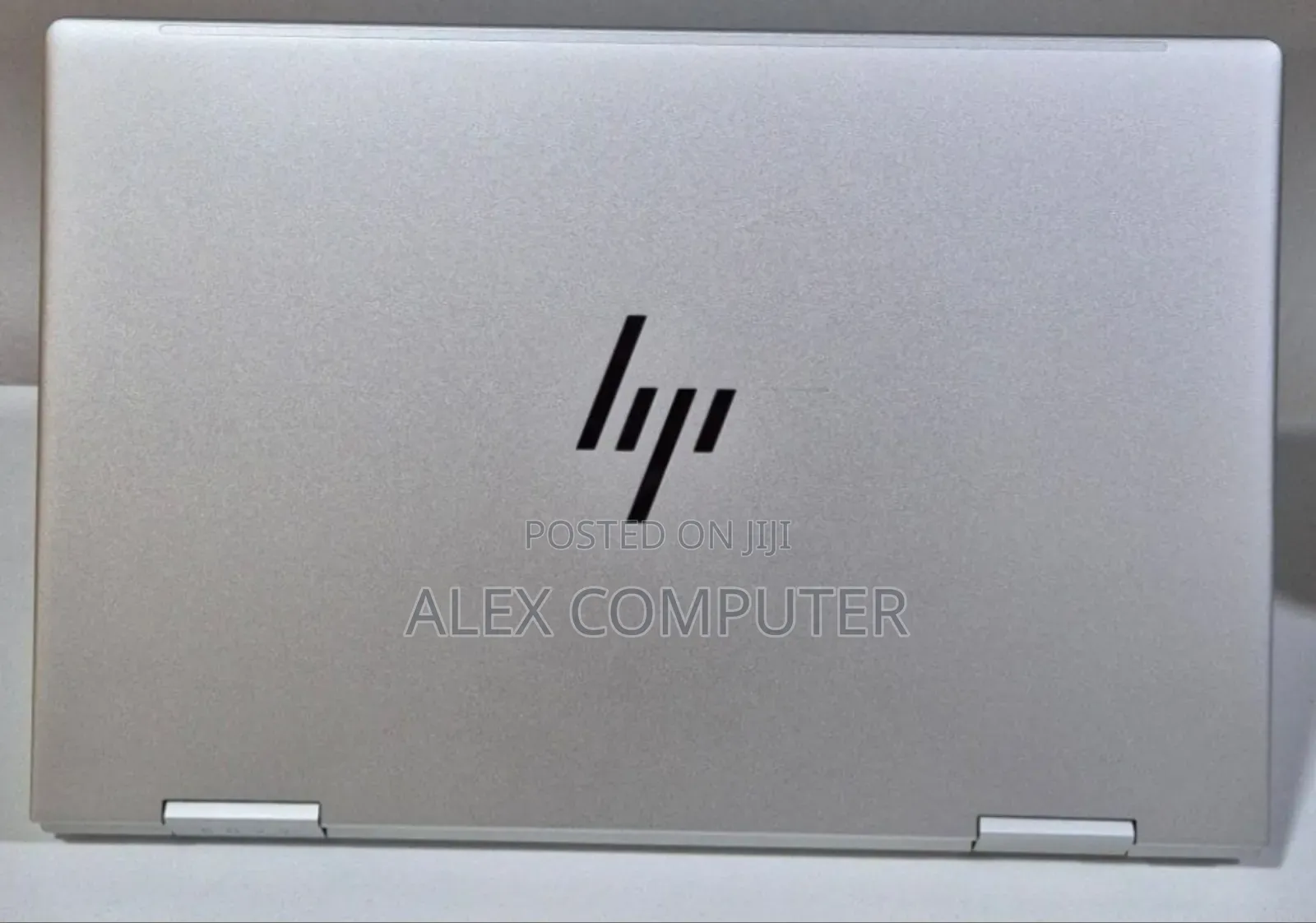 New Laptop HP Envy X360 8GB Intel Core i5 SSD 512GB