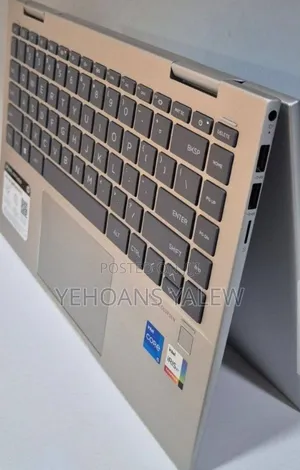 New Laptop HP Envy X360 8GB Intel Core i5 SSD 512GB