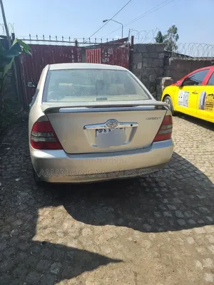 Toyota Corolla 2003 Gold