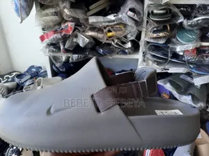 Slippers ነጠላ ጫማ