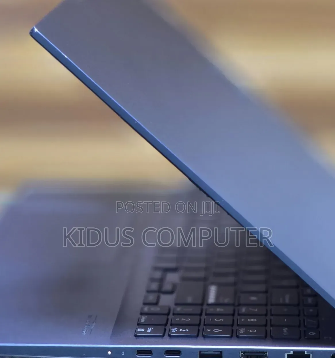 New Laptop Asus VivoBook 15 X505BA 16GB Intel Core i7 SSD 512GB