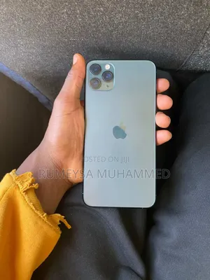 New Apple iPhone 11 Pro Max 256 GB Silver