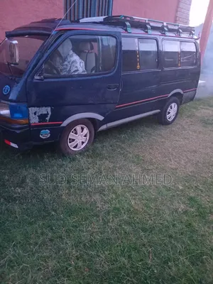 New Toyota HiAce 2000 Black