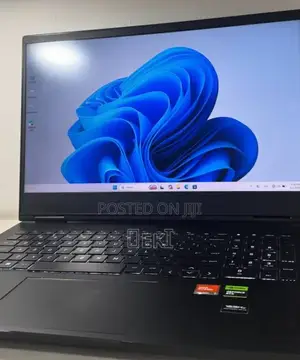 New Laptop HP Omen 16 16GB AMD Ryzen 7 SSD 512GB