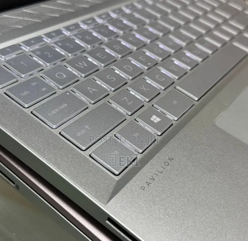 New Laptop HP Pavilion 15 16GB Intel Core i5 SSD 256GB