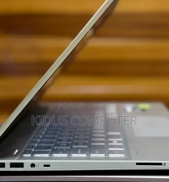 New Laptop HP Pavilion 15 16GB Intel Core i5 SSD 256GB