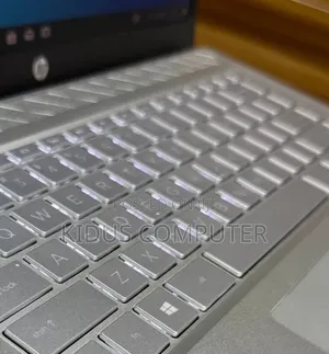 New Laptop HP Pavilion 15 16GB Intel Core i5 SSD 256GB