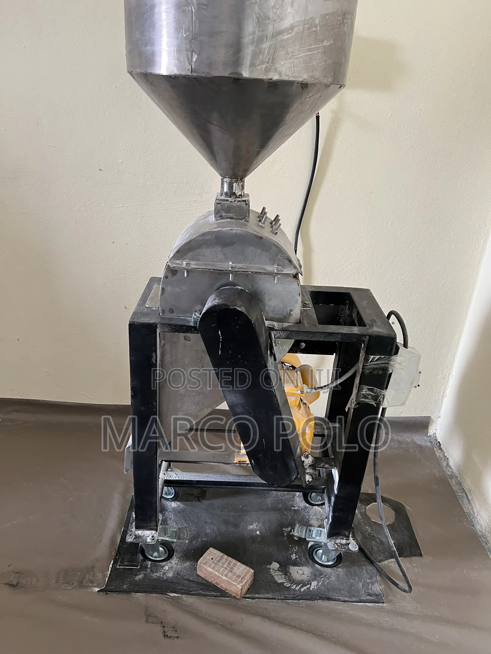 Salt Grinding Machine
