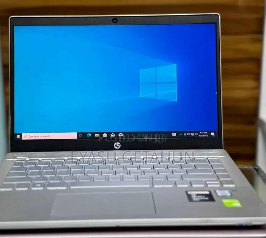 New Laptop HP 550 16GB Intel Core i7 SSD 256GB