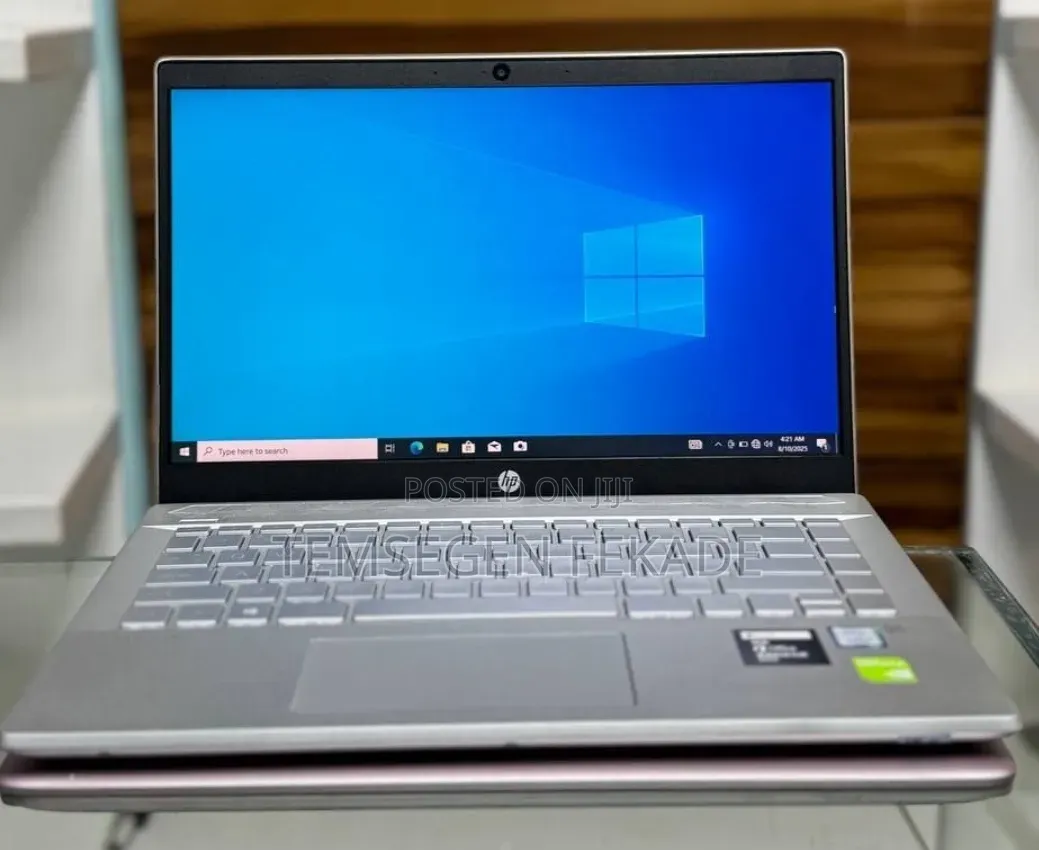 New Laptop HP Pavilion 14 16GB Intel Core i5 SSD 256GB
