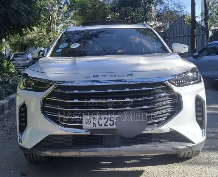 Jetour X70 Plus 2023 White