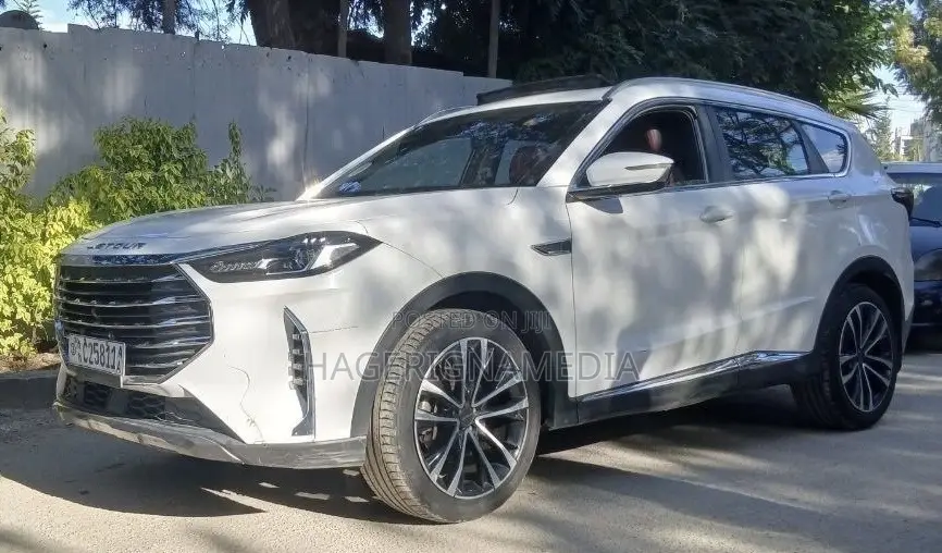Jetour X70 Plus 2023 White