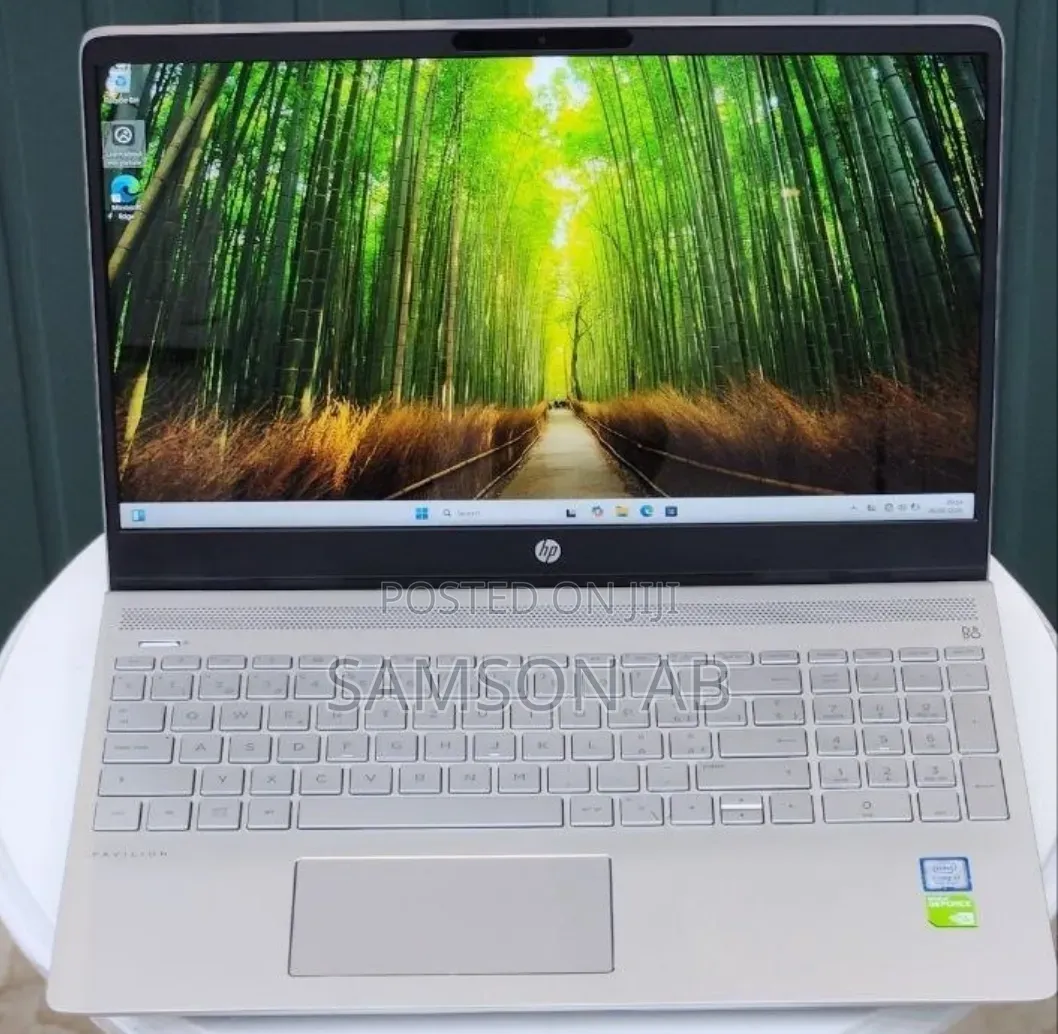 New Laptop HP Pavilion 15 16GB Intel Core i7 SSD 512GB