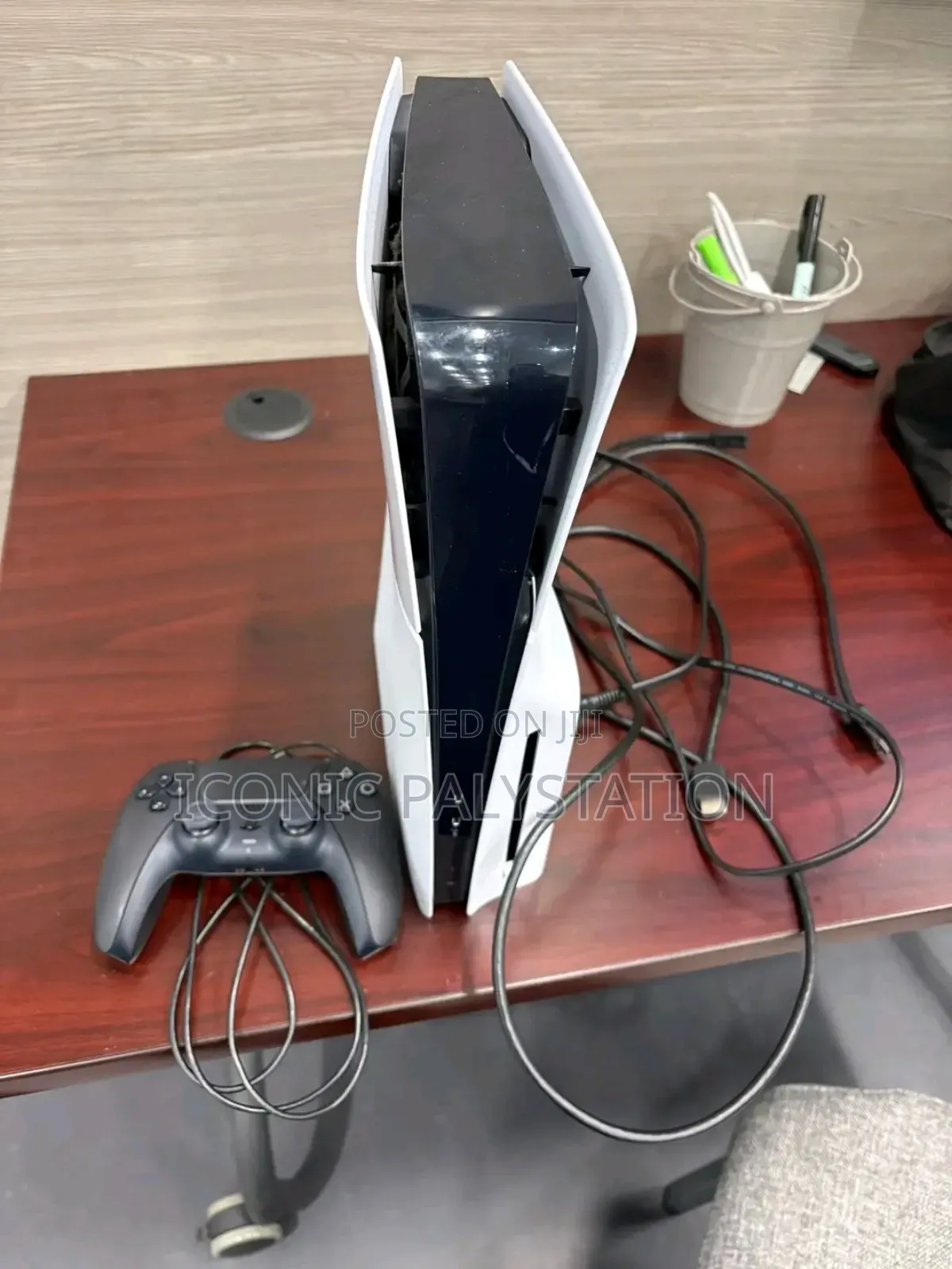 Used Playstation 5 መግዛት ጀምረናል