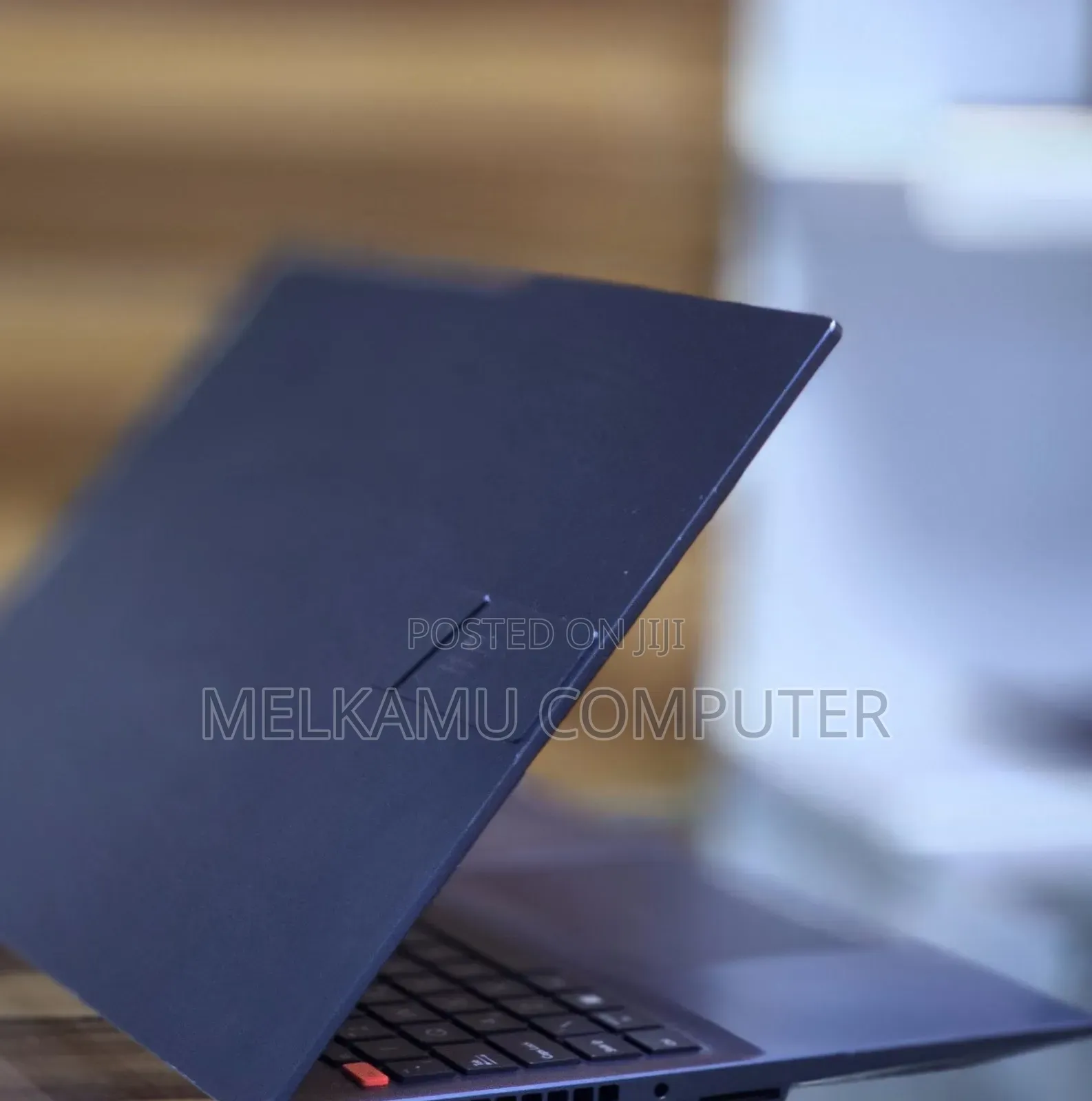 New Laptop Asus Vivobook 16 16GB Intel Core i7 SSD 512GB