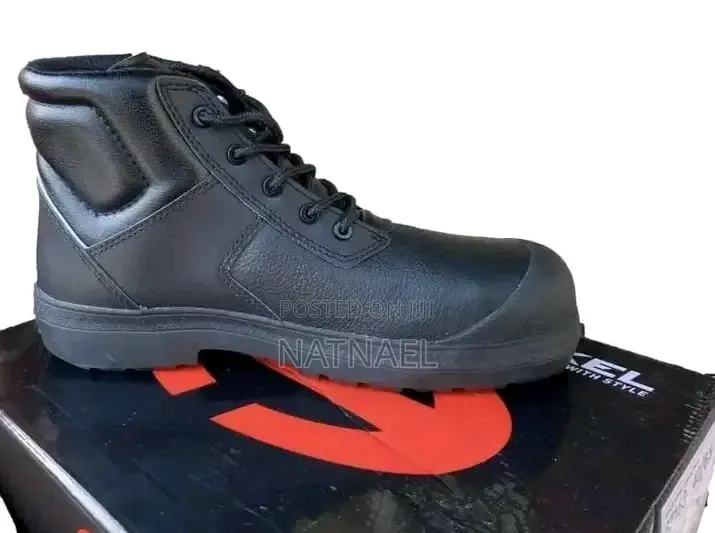 Heckel Brand New Safety Shoe