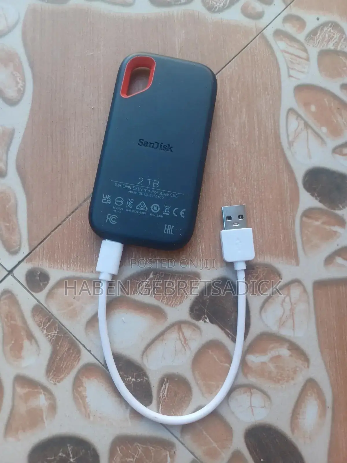 Sandisk 2tb Portable SSD Harddrive