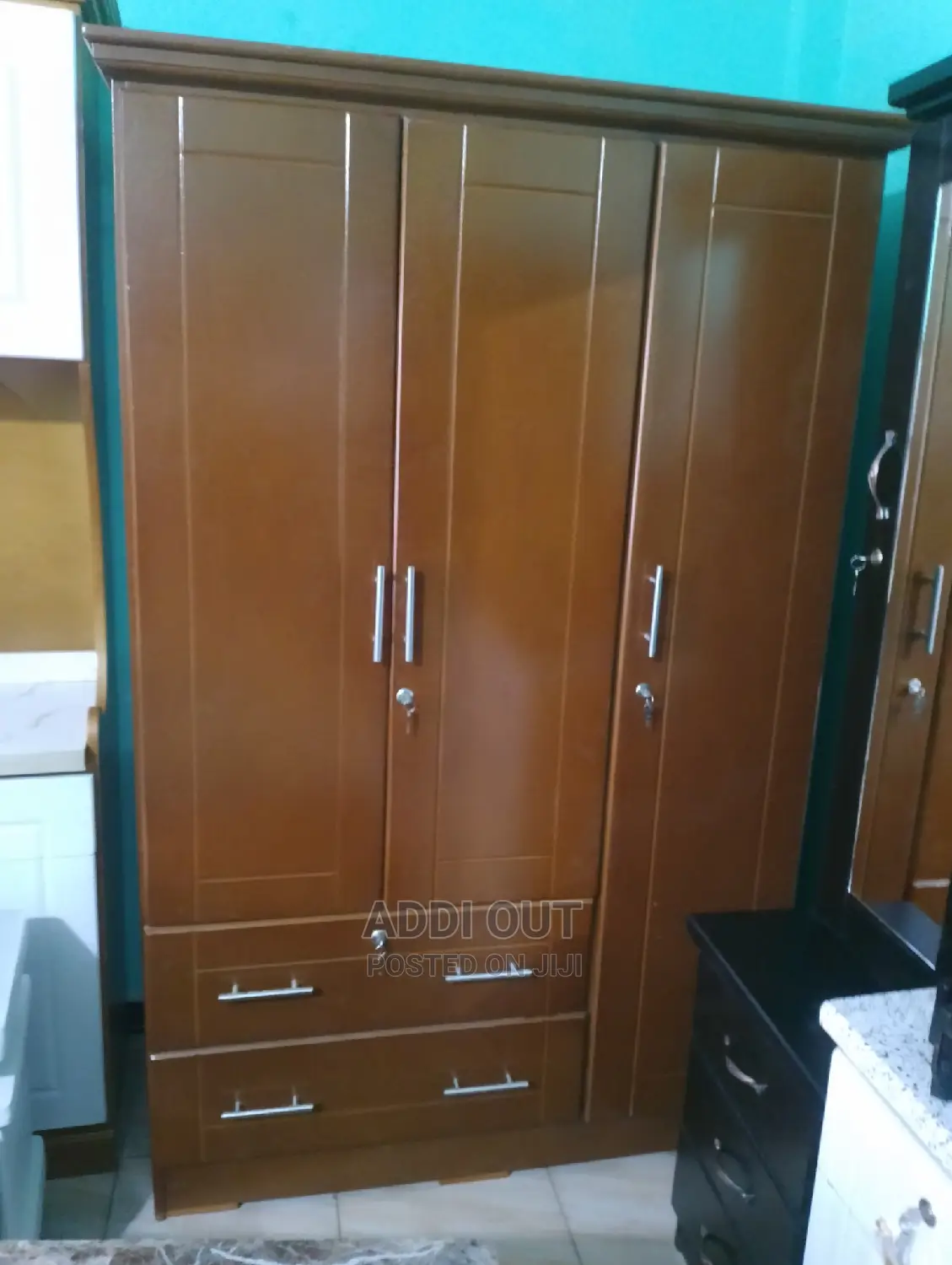 ቁምሳጥን/Cupboard