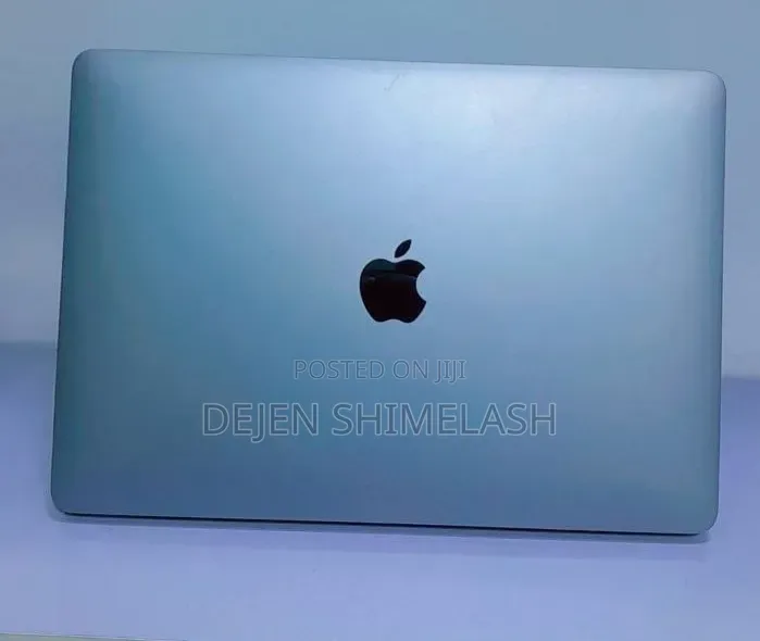New Laptop Apple MacBook 2020 16GB Apple M1 SSD 512GB