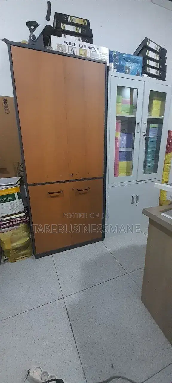 Office Cabinate/Good Condition