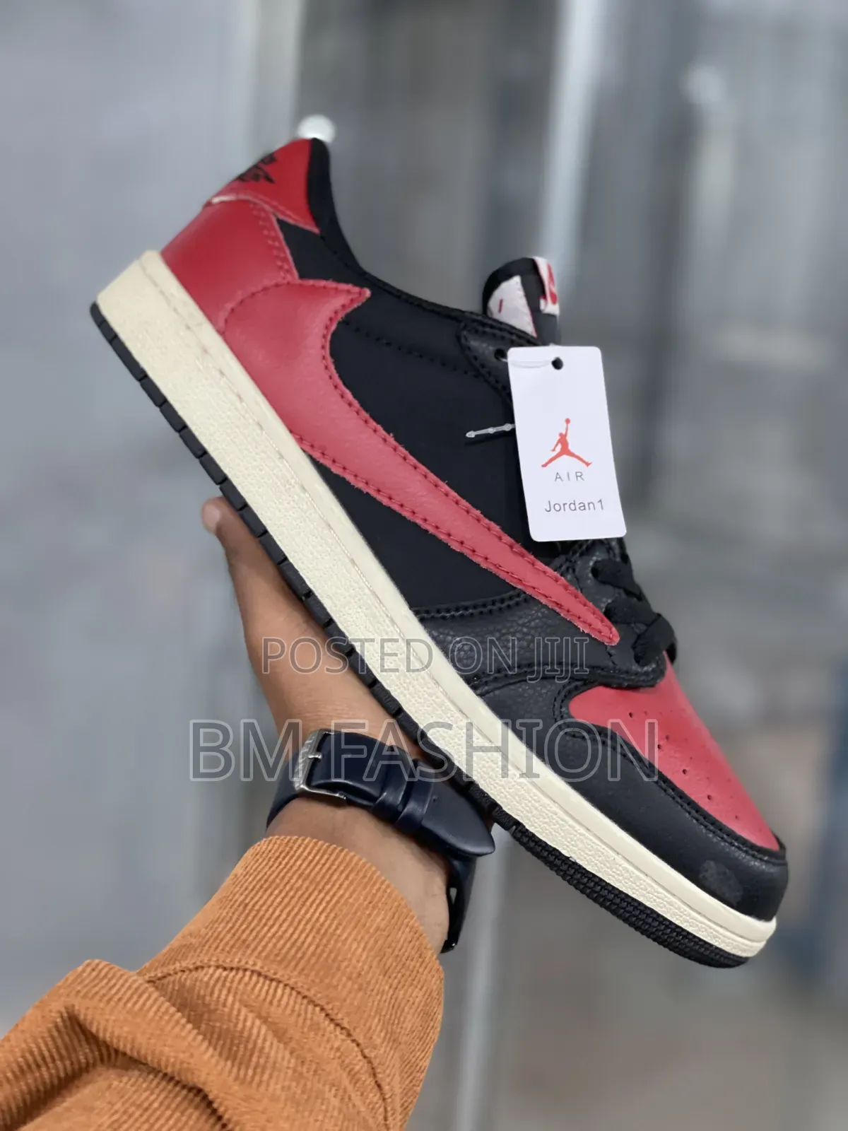 Nike Air Jordan 1 Low: Unisex Shoes