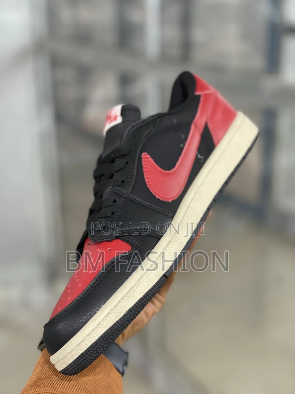 Nike Air Jordan 1 Low: Unisex Shoes