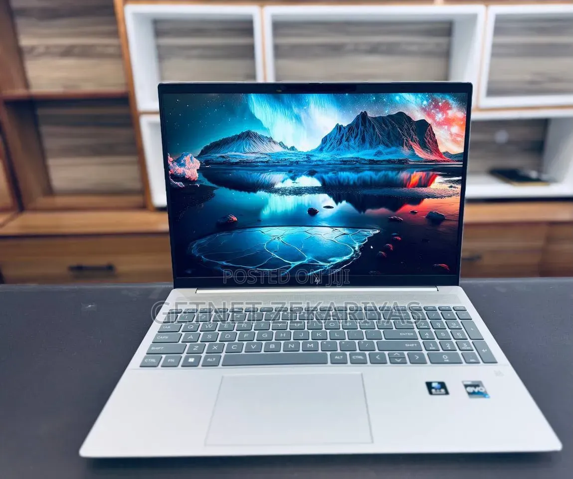 New Laptop HP Pavilion 15 16GB Intel Core i7 SSD 1T