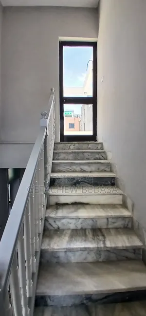Furnished 7bdrm House in Yeka for sale