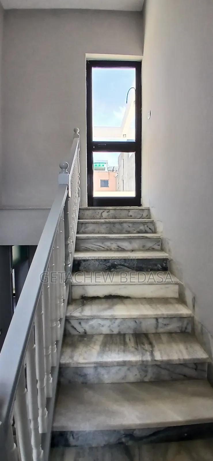 Furnished 7bdrm House in Yeka for sale