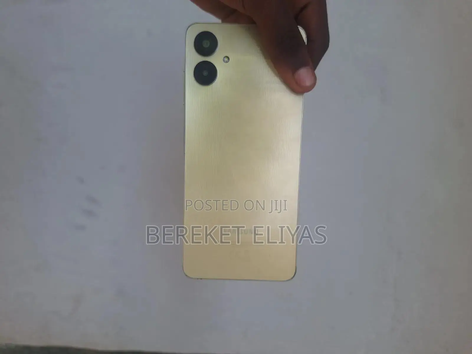 Samsung Galaxy A06 128 GB Gold