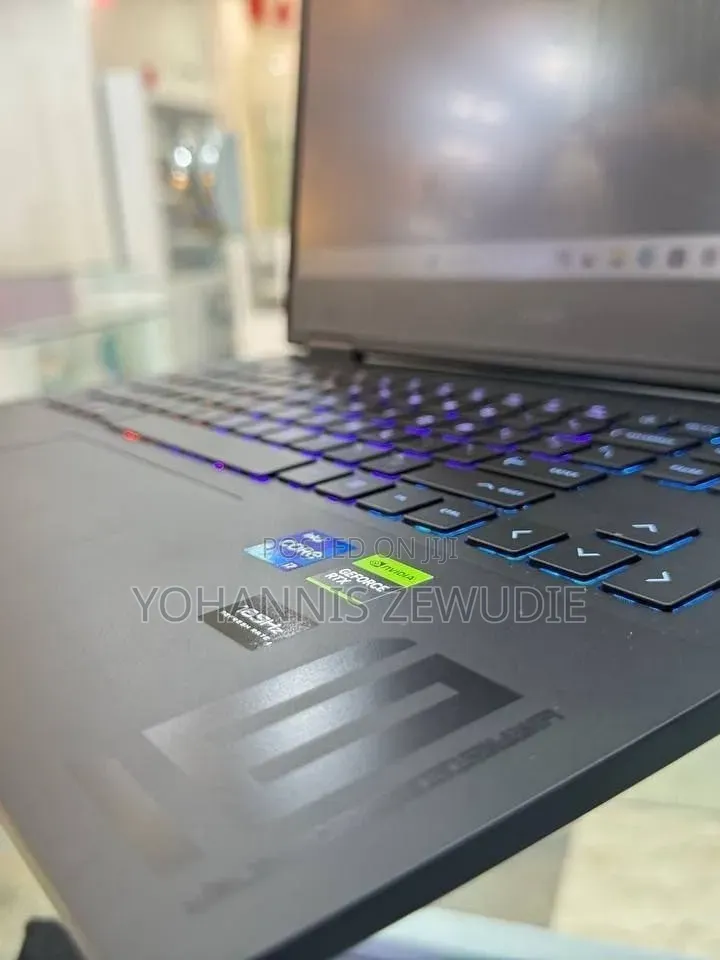 New Laptop HP Omen 16 16GB Intel Core i9 SSD 1T