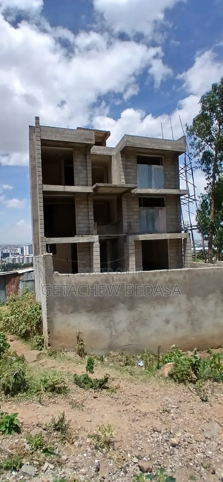 Furnished 7bdrm House in Yeka for sale