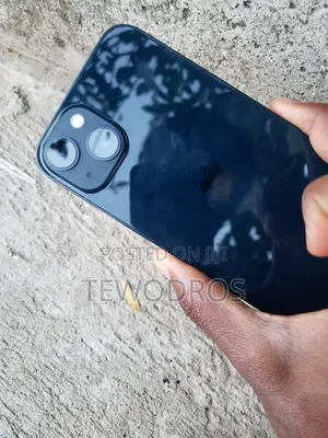 New Apple iPhone 13 128 GB Black