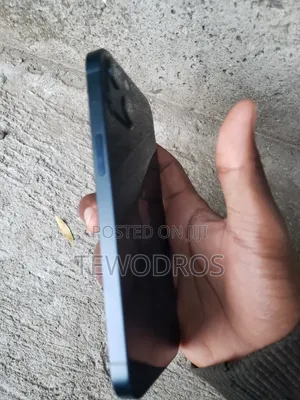 New Apple iPhone 13 128 GB Black